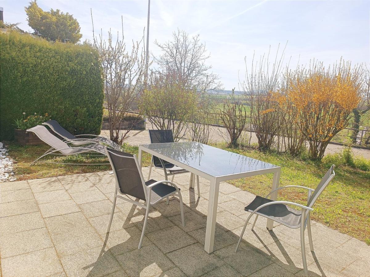 Sonniges 2-Zimmer-Gartenapartment Bietigheim-Bissingen Exterior foto